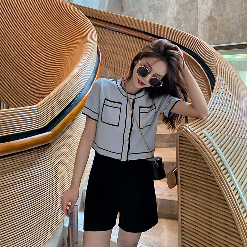 Áo thun tay ngắn nhỏ thời trang hàn quốc mùa hè cho phụ nữ
