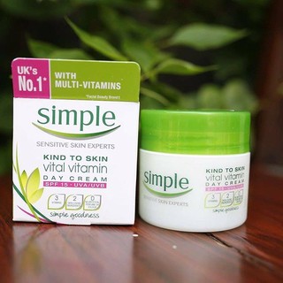 BỘ KEM DƯỠNG DA NGÀY VÀ ĐÊM SIMPLE VITAL