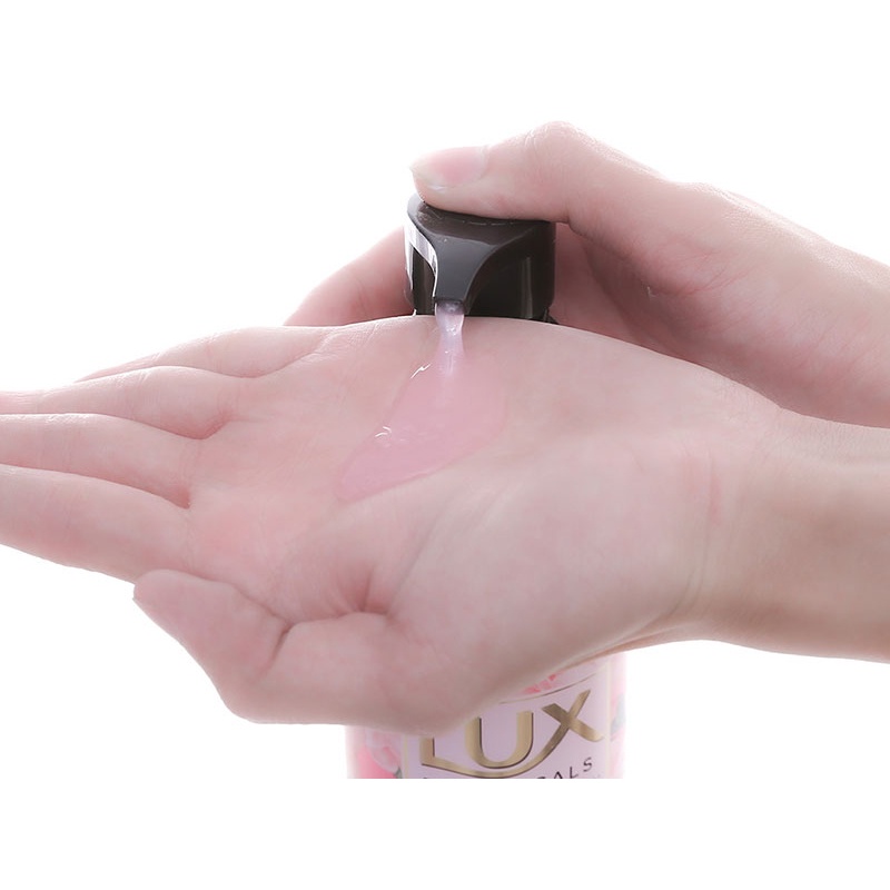 Sữa Tắm Nước Hoa Sáng Mịn Da LUX Botanicals
