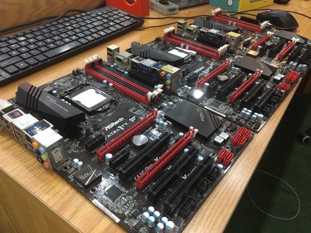 Z97 A, Z97X UD5h bo mạch chủ socket 1150