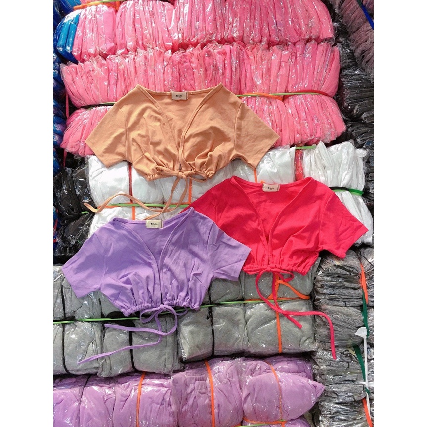 áo croptop phối dây buộc eo cổ v hở ngực sexy