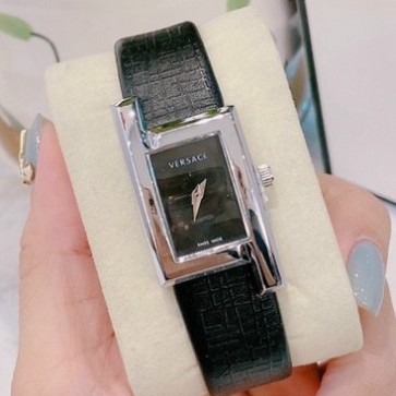 Đồng hồ nữ versace dây da, mặt vuông, bảo hành 24 tháng