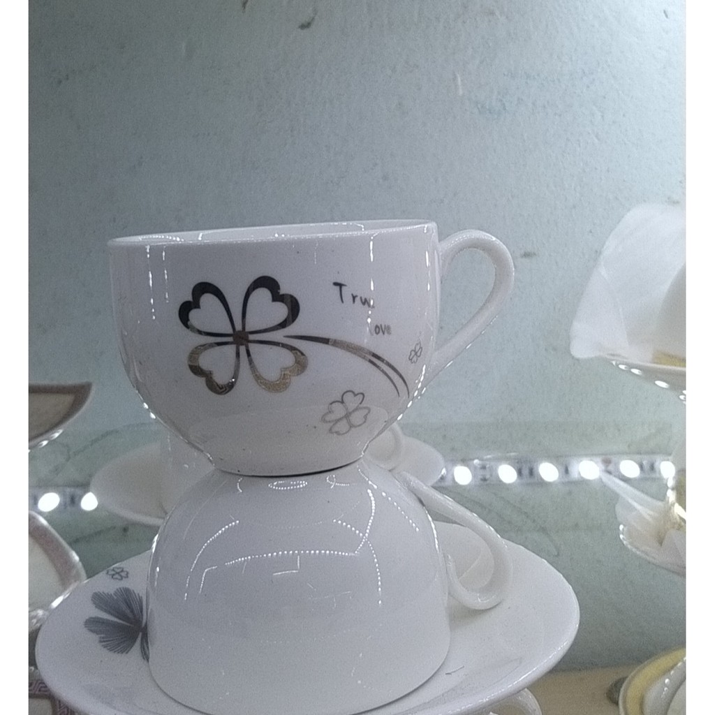 chén sứ trắng tráng men