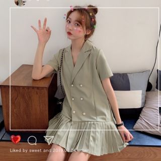 Đầm cổ vest chân váy xếp ly phong cách ulzzang