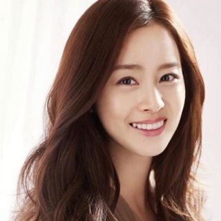 Thuốc nhuộm tóc màu nâu socola hạt dẻ tặng kèm oxy trợ nhuộm và bao tay xốp