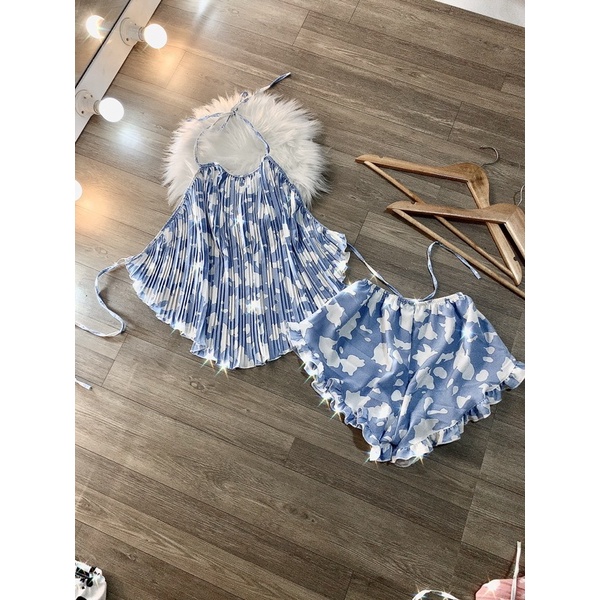 Set Yếm Bò Sữa Dập Ly Sexy Siêu Hot Hình Thật + Clip | BigBuy360 - bigbuy360.vn