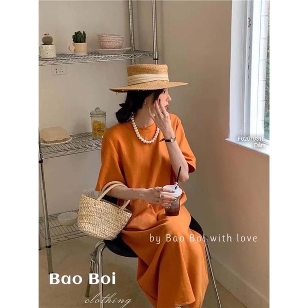 Đầm suông tay con khoét lưng