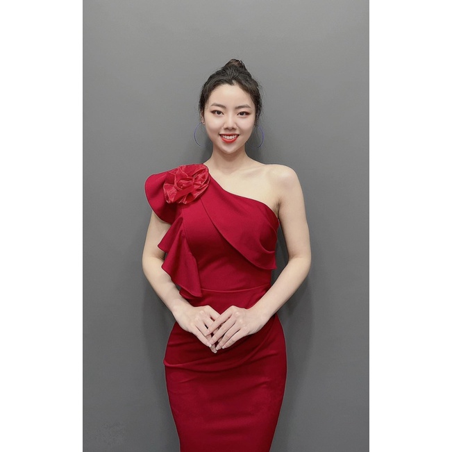 FREE SHIP ĐẦM ÔM UMI BODY DỰ TIỆC LỆCH VAI SANG CHẢNH SIÊU HOT