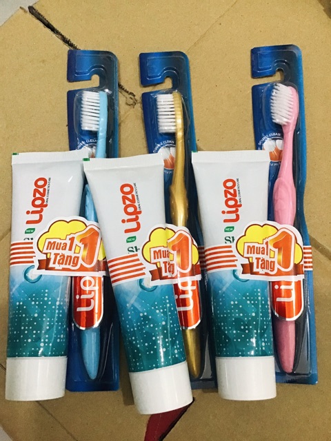 Combo bàn chải lipzo maxcare tặng KĐR 95g