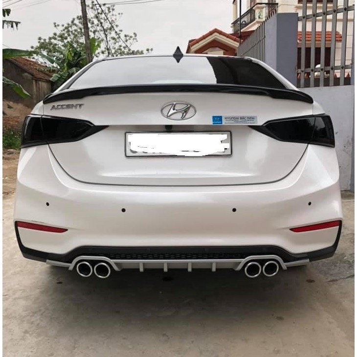 Lip Chia Pô Thể Thao Cho Xe Hyundai Accent 2018 2019 2020 2021