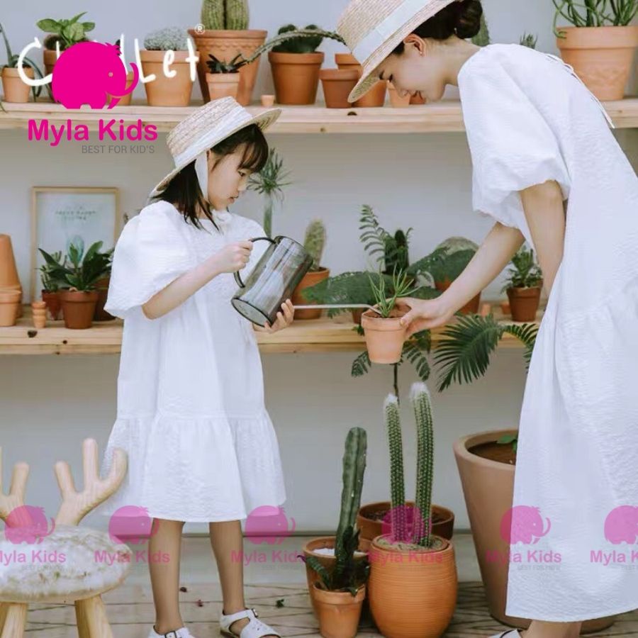 Váy đôi mẹ bé đuôi cá tay bồng màu trắng, đầm đôi mẹ bé màu trắng HRI cho bé từ 8-40kg Mylakids