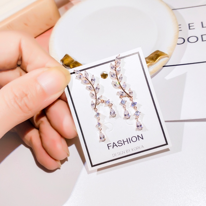 Bông tai lúa mì JIUDUOLAN dáng dài tua rua hình lá phong cách Hàn Quốc cá tính thời trang cho nữ