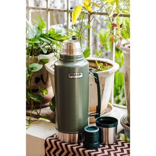 Bình giữ nhiệt Stanley Classic 1.9L