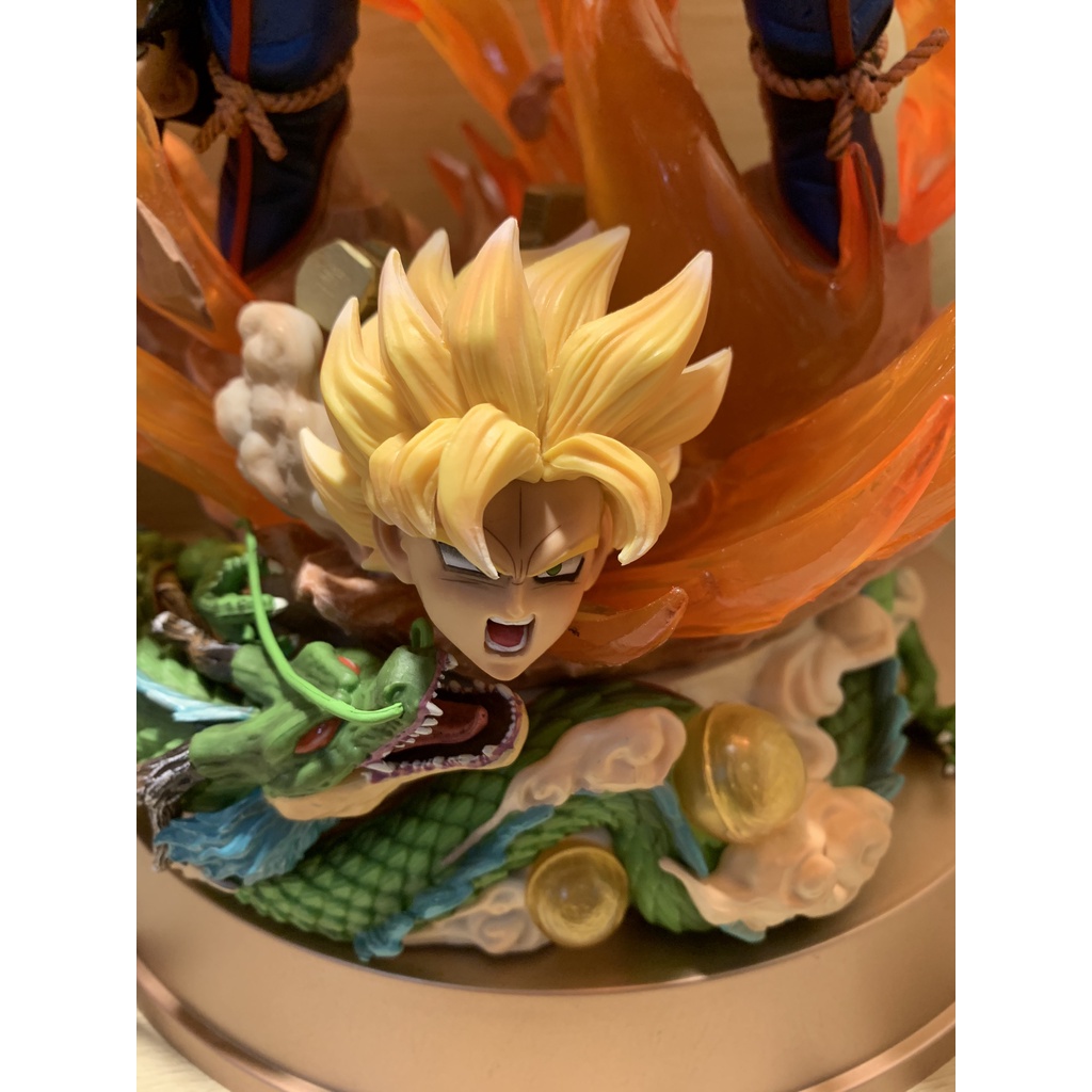 (Hết hàng) Mô hình Dragon ball Goku xé áo supper saiyan 3 đầu 45cm