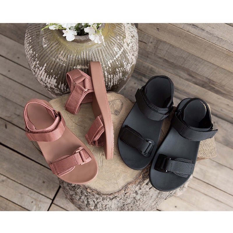 [GIẢM 20%] Giày Sandal Cho Nữ Bất Chấp Thời Tiết Đế Đúc Cao Su