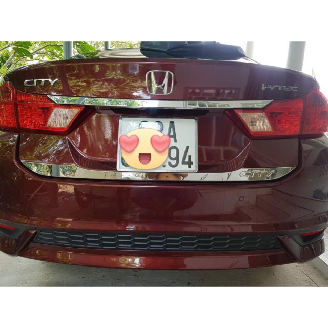 Ốp viền cốp sau Honda City