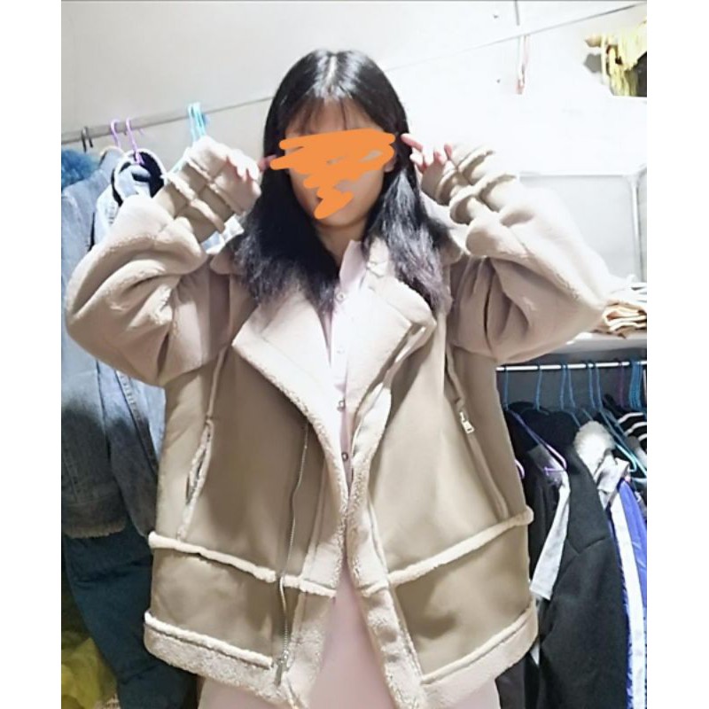 Áo da lộn lót lông cực kì ấm cho nàng