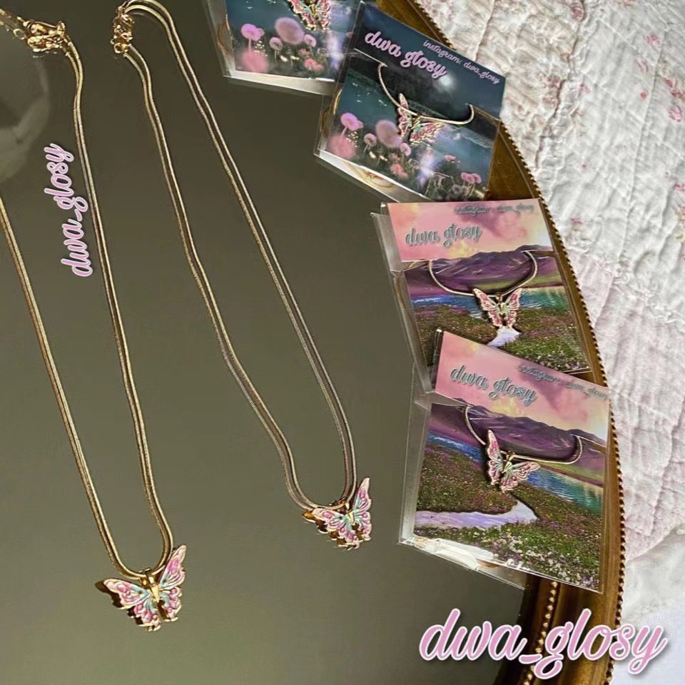 Vòng cổ Mặt Hình Bướm Đính Ngọc Trai Thời Trang Cho Búp Bê Barbie