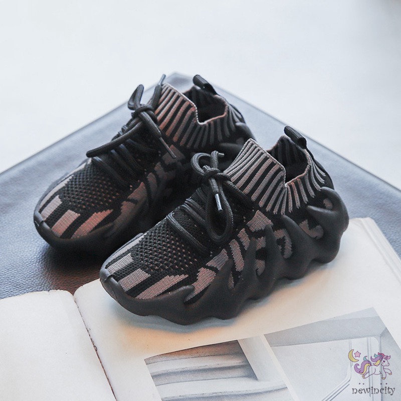 Giày thể thao phối lưới thoáng khí thời trang Hàn Quốc cho bé