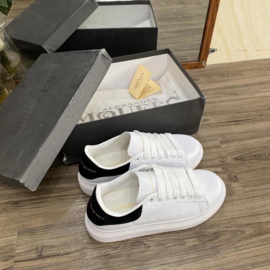 [FREE SHIP] Giày 𝐀𝐥𝐞𝐱𝐚𝐧𝐝𝐞𝐫 𝐌𝐜𝐪𝐮𝐞𝐞𝐧  Giày thể thao trắng  MCQ gót đen nam nữ hàng cao cấp✅phun box bill✅ | BigBuy360 - bigbuy360.vn