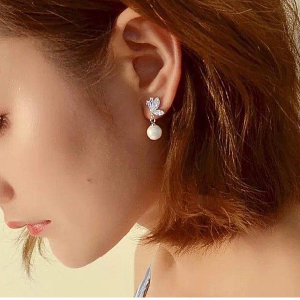 Bông tai bạc Bông Butterfly chạm Ngọc nạm đá siêu xinh