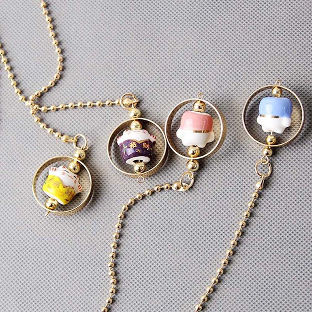 Phụ kiện treo trang trí xe hơi hình mèo may mắn