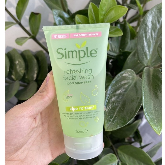 Sữa Rửa Mặt SIMPLE Kind To Skin Facial Wash Gel Dưỡng Ẩm và Kiềm Dầu 150ml | BigBuy360 - bigbuy360.vn