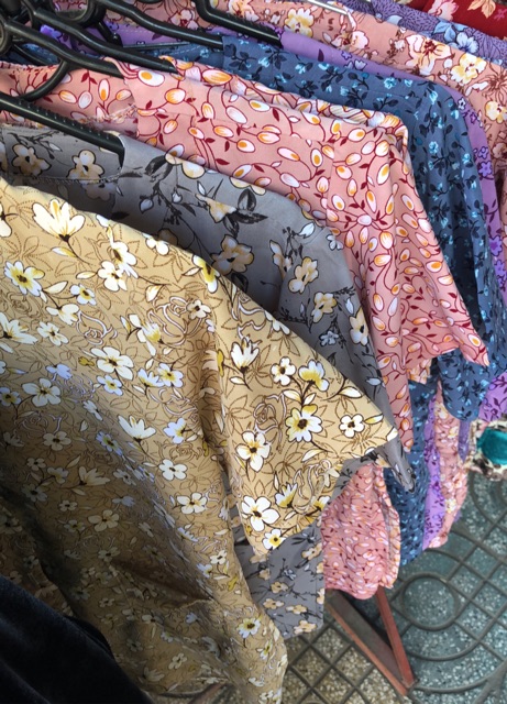 Áo bà ba bông Tay ngắn + quần siêu đen cho bà!!