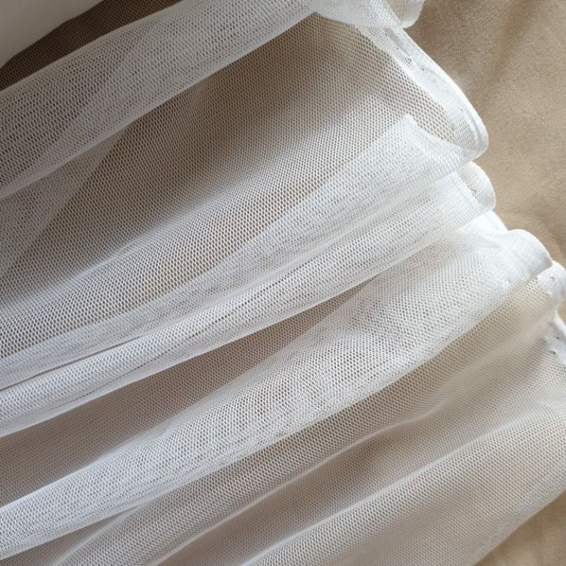 Vải lưới tutu trắng 20k/m