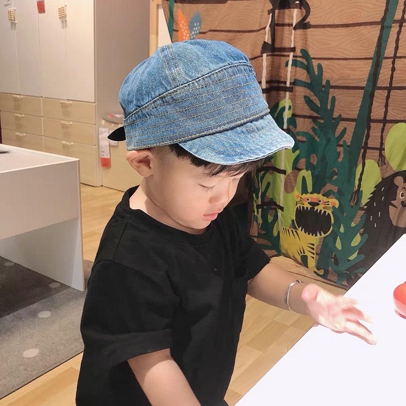 Mũ lưỡi trai denim thêu tên cho bé iu 🤎