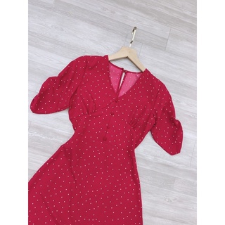 ĐẦM ĐỎ CHẤM BI CUTOUT LƯNG