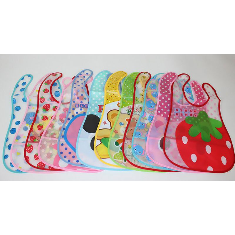 Yếm ăn dặm silicon cho bé