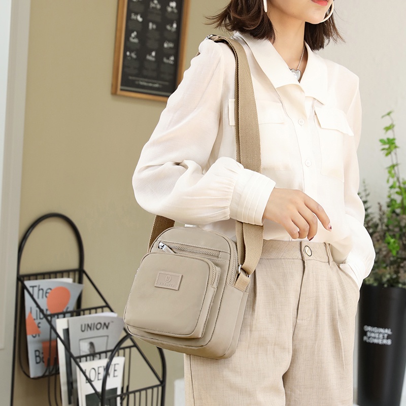 Túi Đeo Vai Hình Vuông Cỡ Nhỏ Vải Canvas Nylon Phong Cách Mới Cho Nữ
