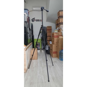 Chân tripod Beike Q108H tặng kèm kẹp điện thoại