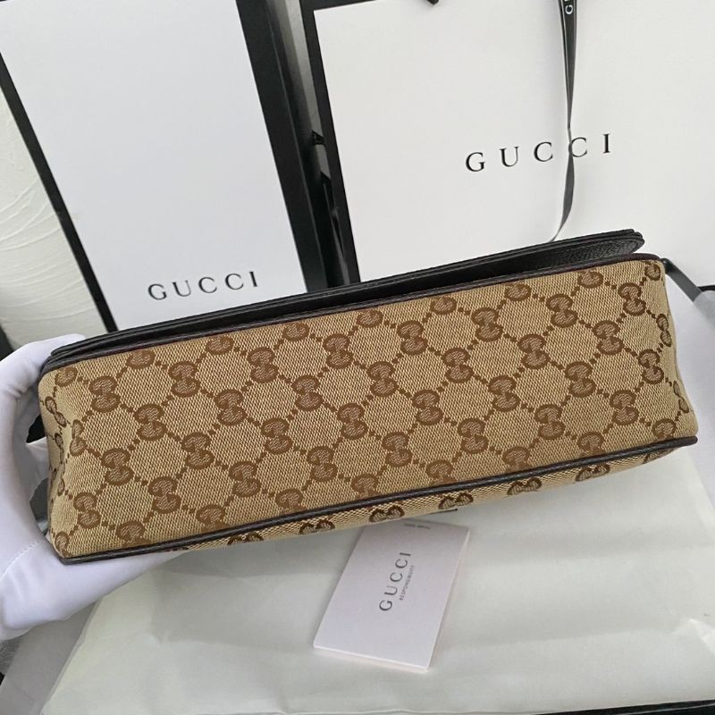 cặp đeo chéo công sở nam dáng bì thư in logo GG Gucci GC