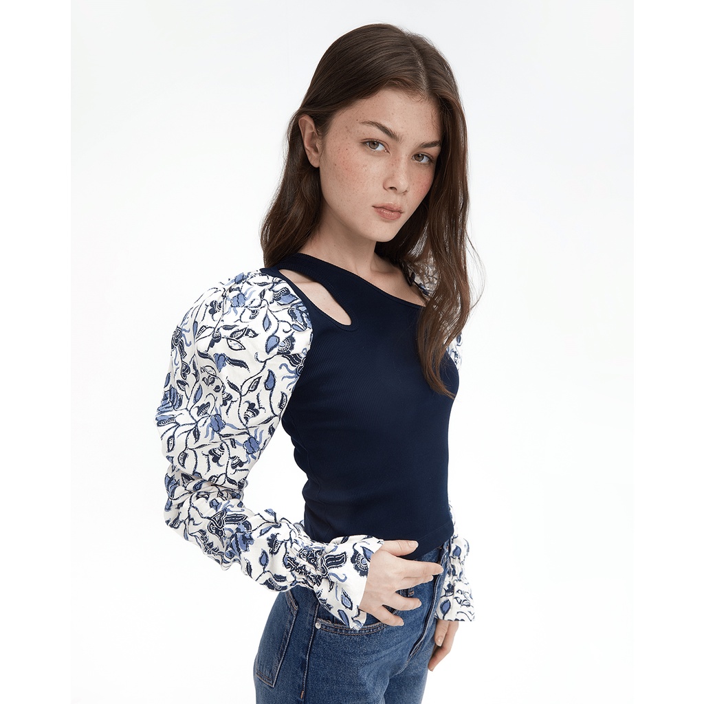 TheBlueTshirt - Áo Kiểu Nữ Tay Phồng Hoạ Tiết In Hoa Xanh - Maia Top - Blue Sleeve