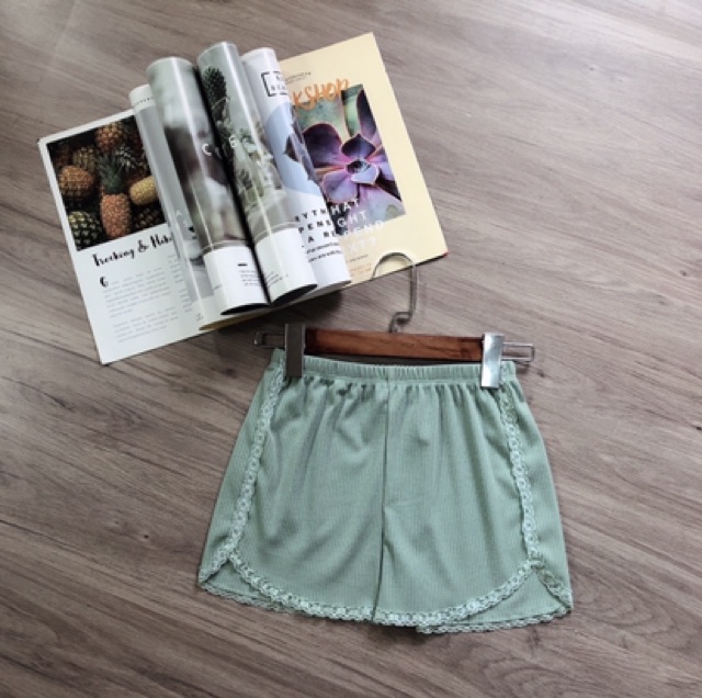 Quần đùi mặc ở nhà hoặc mặc trong váy | BigBuy360 - bigbuy360.vn