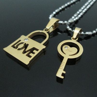 Dây chuyền cặp ổ khóa chìa khóa (giá bao gồm cả mặt và dây)