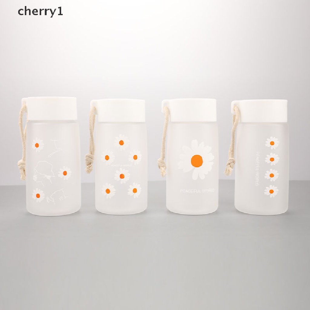 Bình Nước Nhựa Trong Suốt Họa Tiết Hoa Cúc Nhỏ 500Ml Dành Cho Đi Du Lịch