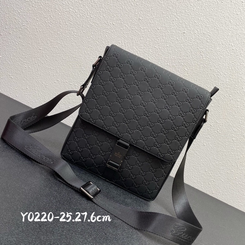 Túi đeo chéo sành điệu nam cao cấp thương hiệu Gucci GC/GG da thật màu trơn