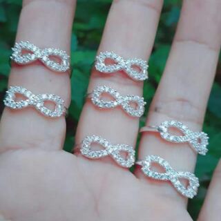 Nhẫn bạc ta nữ