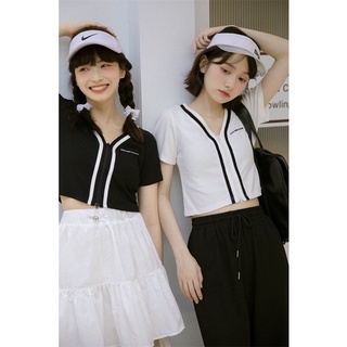 Áo croptop zipper cổ V 503036 Comic