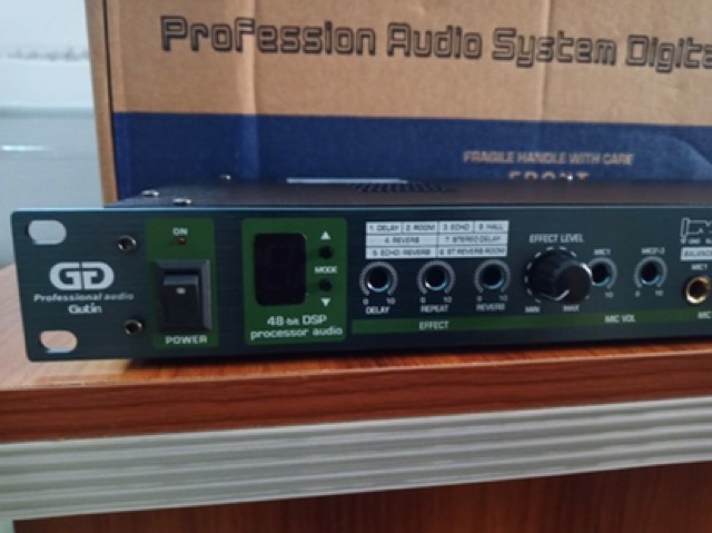 Vang cơ GUTIN KM-5FX KARAOKE