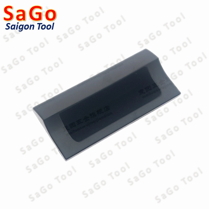 Tay nắm cửa tủ âm bằng nhựa màu đen