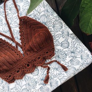 Áo bikini len móc viền sò Bra len móc