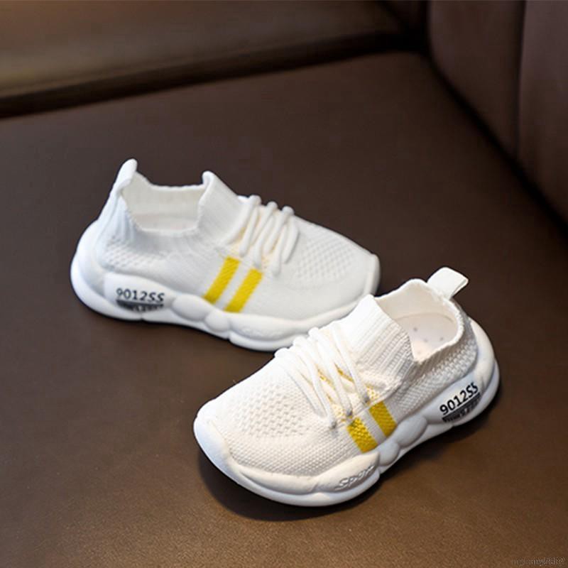 Giày Đế Mềm Chống Trượt In Chữ Đáng Yêu Cho Bé