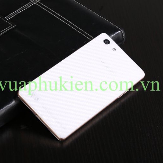 Miếng dán dẻo Oppo neo7,A33,Neo 7 mặt lưng carbon 3D