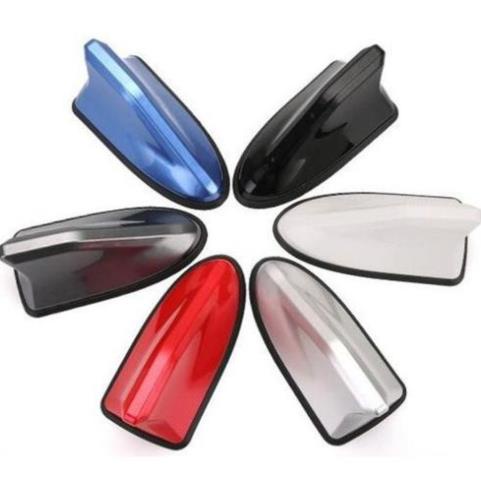 Ăng ten vây cá mập ô tô Hybrid đế cao su Thu sóng Radio AM / F,có gioang cao su chống vào nước.