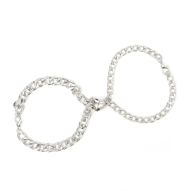 Set 2 Vòng Tay Hình Trái Tim Có Nam Châm Nhiều Màu Sắc