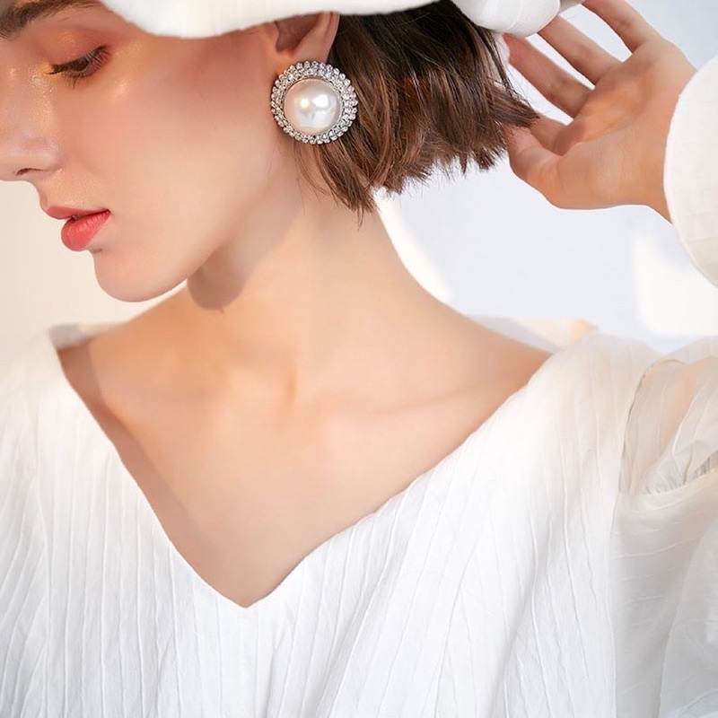 Hoa tai đính hạt retro cổ điển - Maben